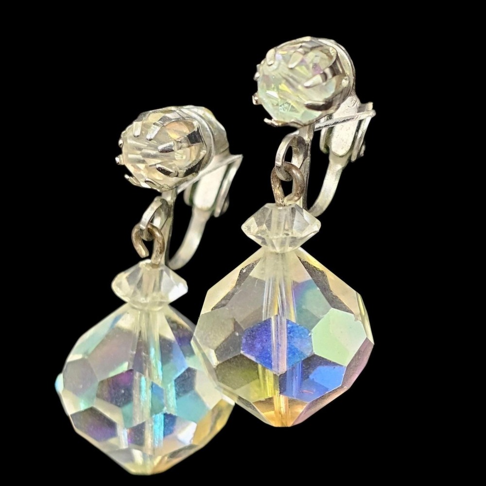 Vintage Laguna Austrian Aurora Prism Faceted Crystal Dangle Screwback Earrings